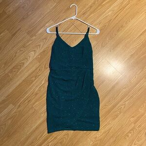 HOLIDAY Lulus Green Cocktail Dress - Size M